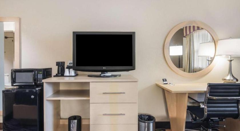 Americas Best Value Inn Alliance Exteriör bild